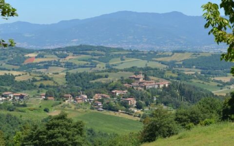 2 giugno 2023 Passeggiata nel Marchesato – Monte S. M. Tiberina – Lippiano